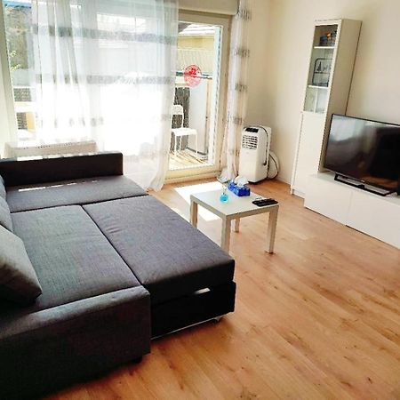 Cozy Sunshine Apartment With Balcony 4 Persons Max イヴリー＝シュル＝セーヌ エクステリア 写真